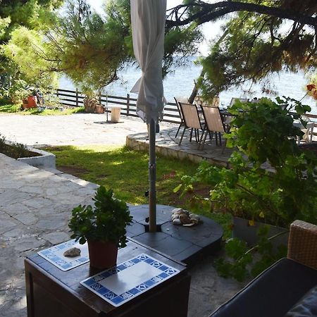 Barlee Beach Front House, Metamorfosi Metamorfosi (Sithonia) Exterior foto